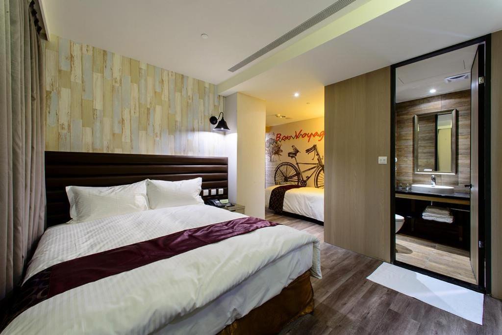Stay Hotel - Taichung Zhongqing מראה חיצוני תמונה
