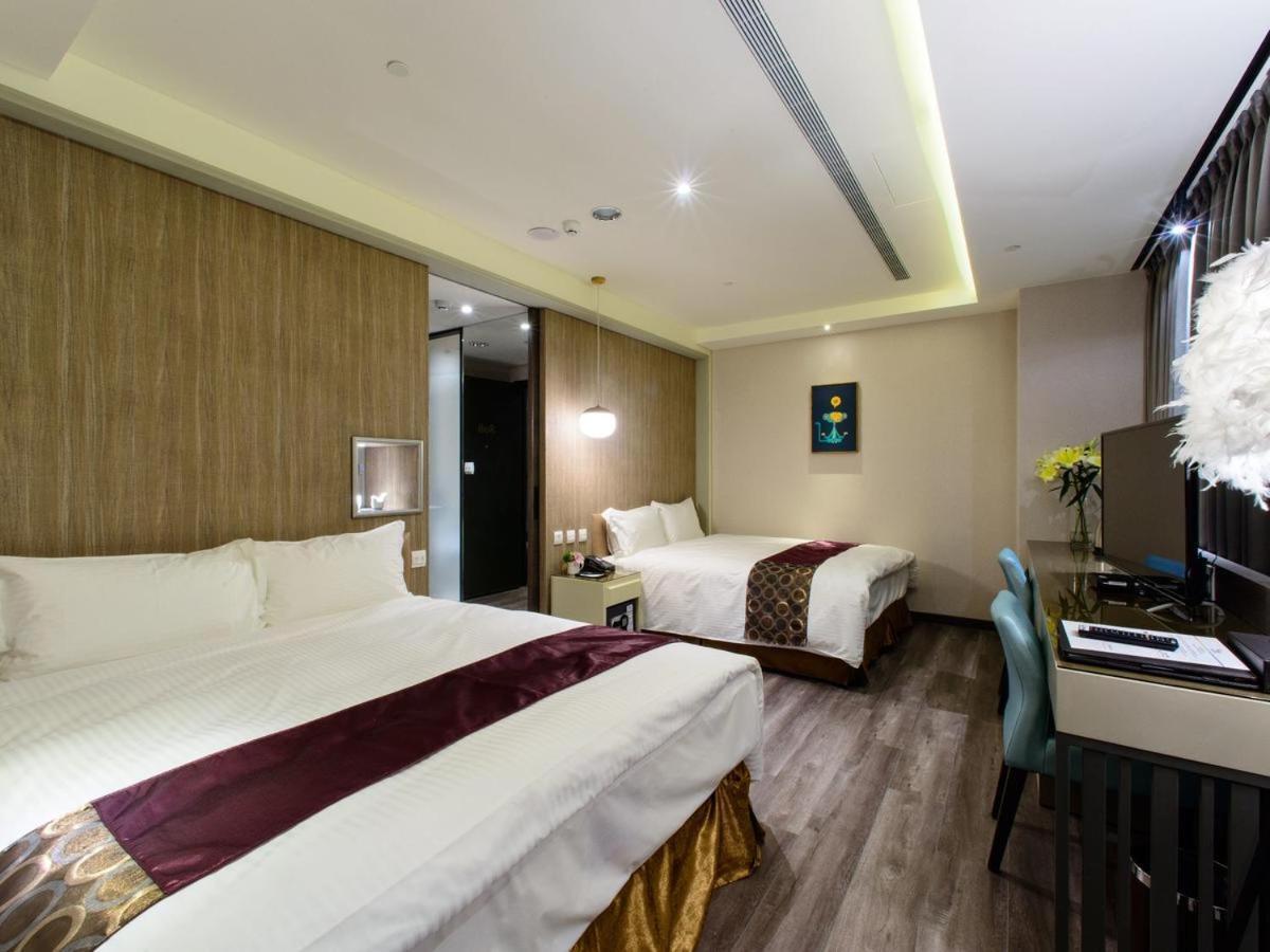 Stay Hotel - Taichung Zhongqing מראה חיצוני תמונה