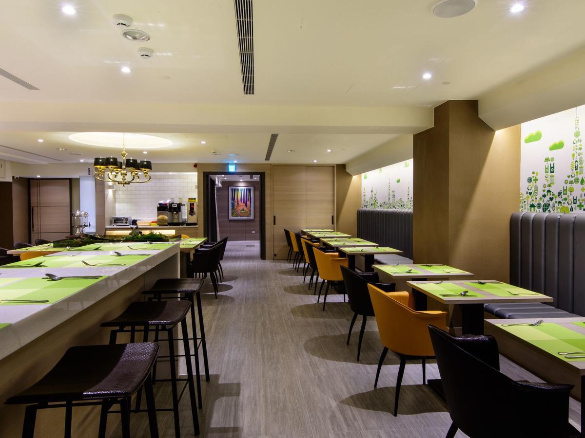 Stay Hotel - Taichung Zhongqing מראה חיצוני תמונה