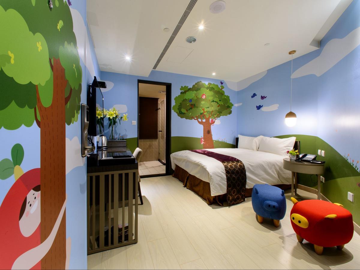 Stay Hotel - Taichung Zhongqing מראה חיצוני תמונה