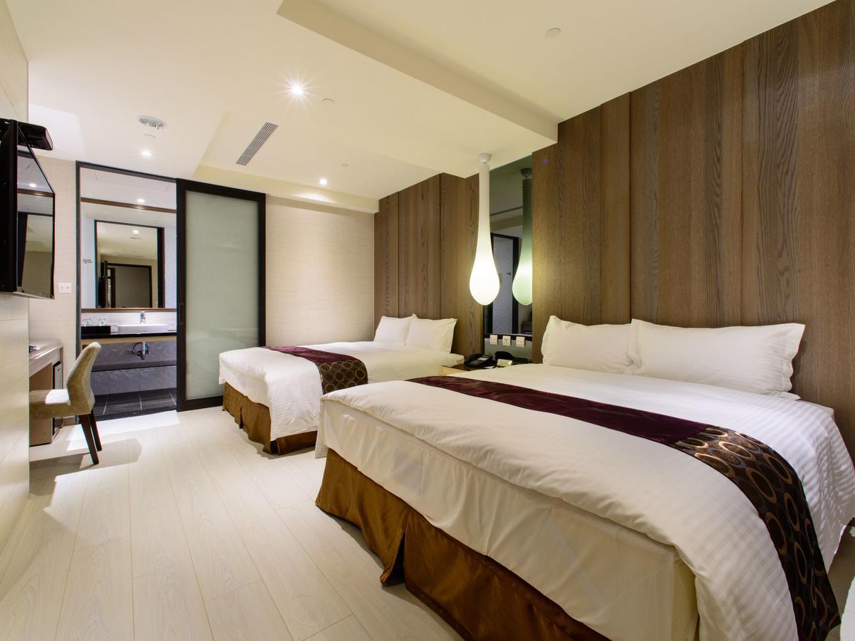 Stay Hotel - Taichung Zhongqing מראה חיצוני תמונה