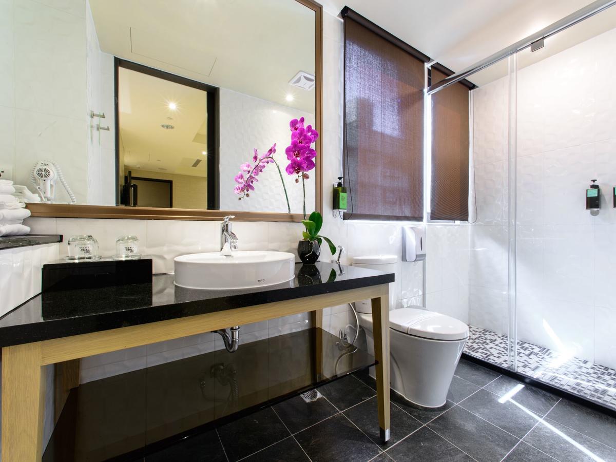 Stay Hotel - Taichung Zhongqing מראה חיצוני תמונה