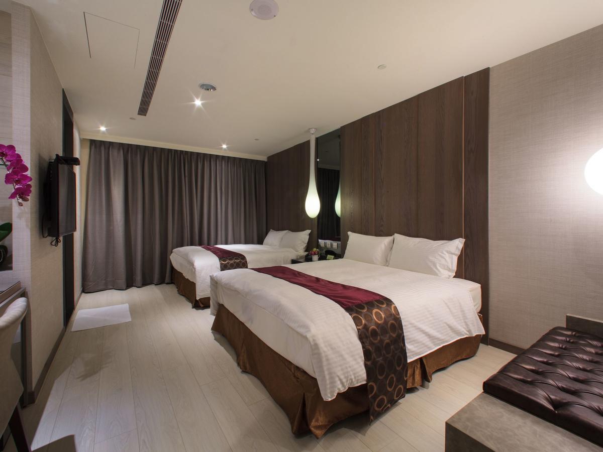 Stay Hotel - Taichung Zhongqing מראה חיצוני תמונה