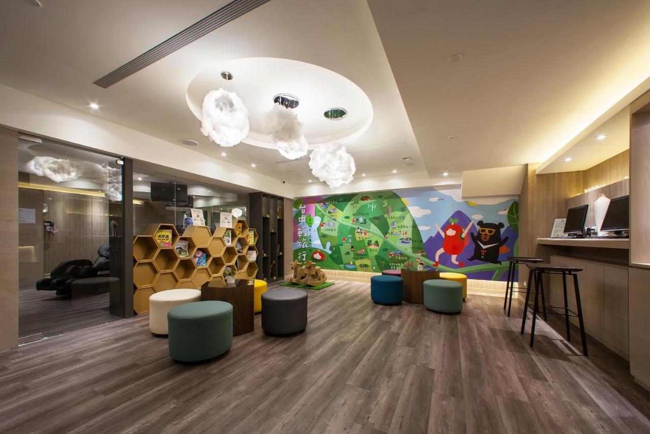 Stay Hotel - Taichung Zhongqing מראה חיצוני תמונה