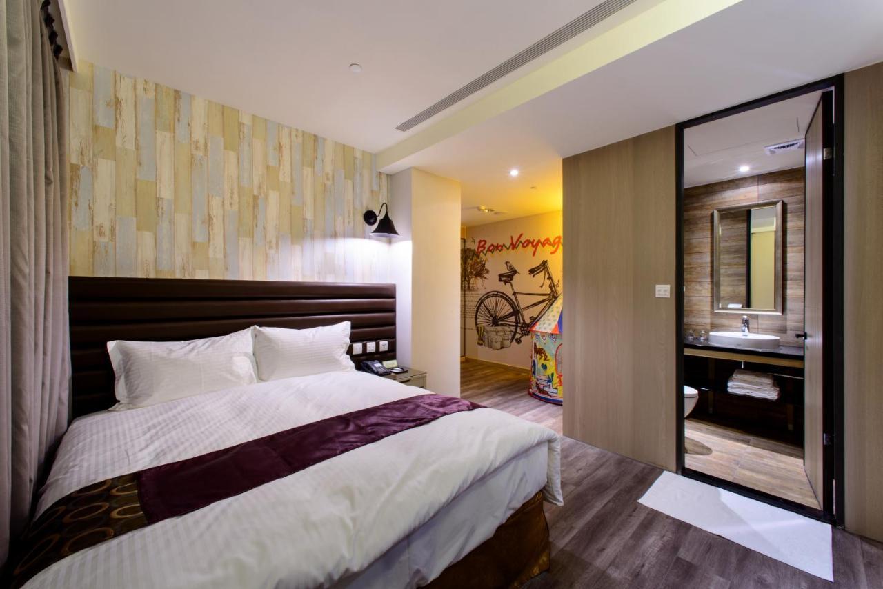 Stay Hotel - Taichung Zhongqing מראה חיצוני תמונה